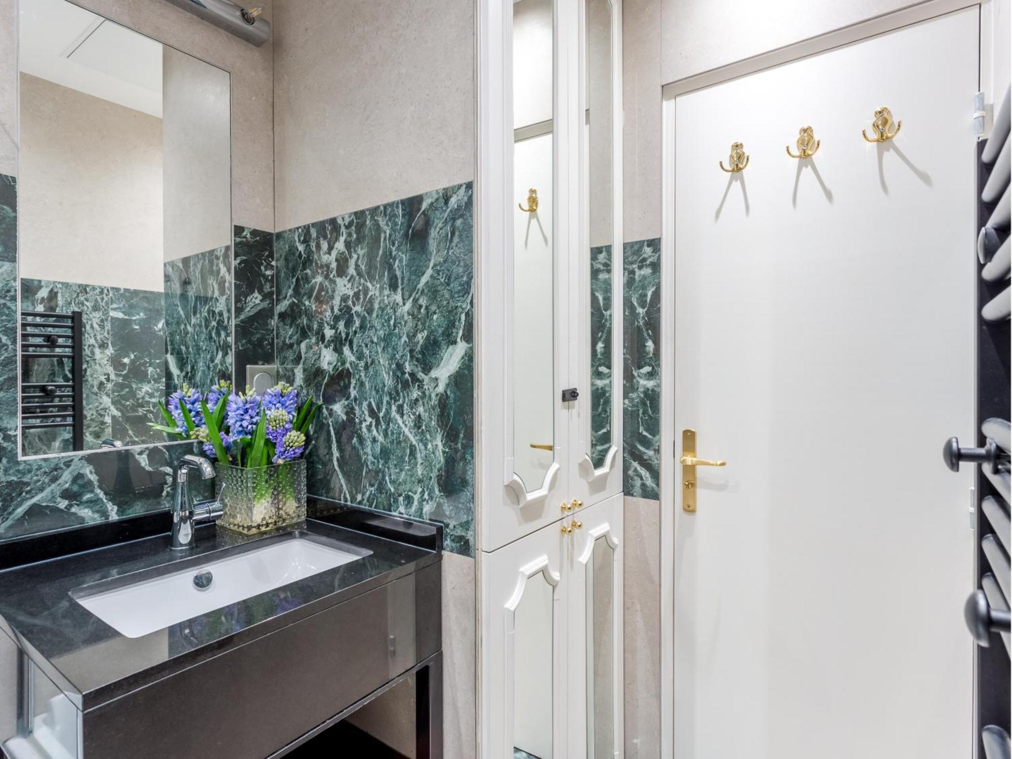 פריז Merveil - Luxury Suite -Champs Elysees-Ponthieu II מראה חיצוני תמונה